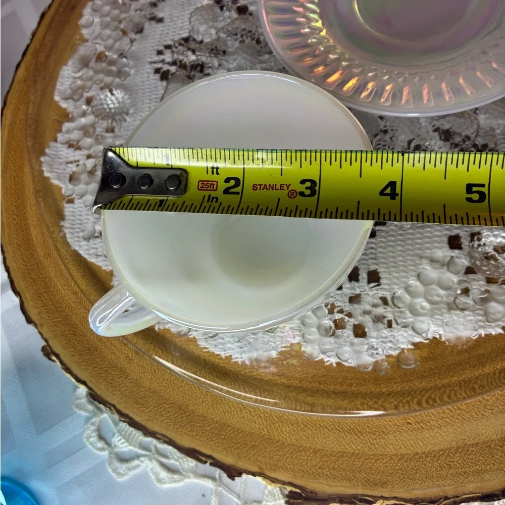 Federal glass Iridescent cup n Saucer - Picture 9 of 10